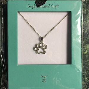 NWT Sophisticated Style SPARKLE‎ PAW NECKLACE
